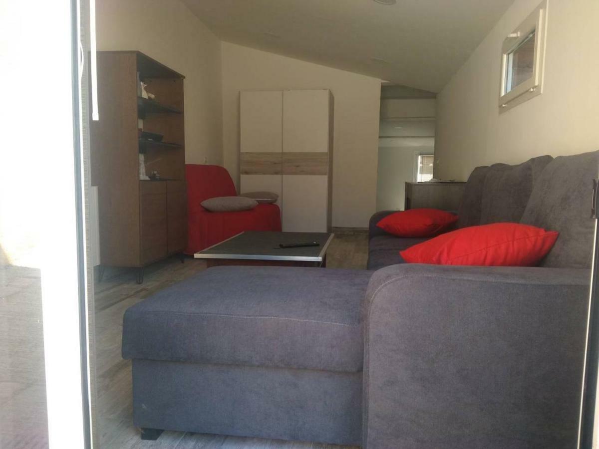 Tres Confortable Studio Maison Au Pied Dufaron Villa Toulon Luaran gambar